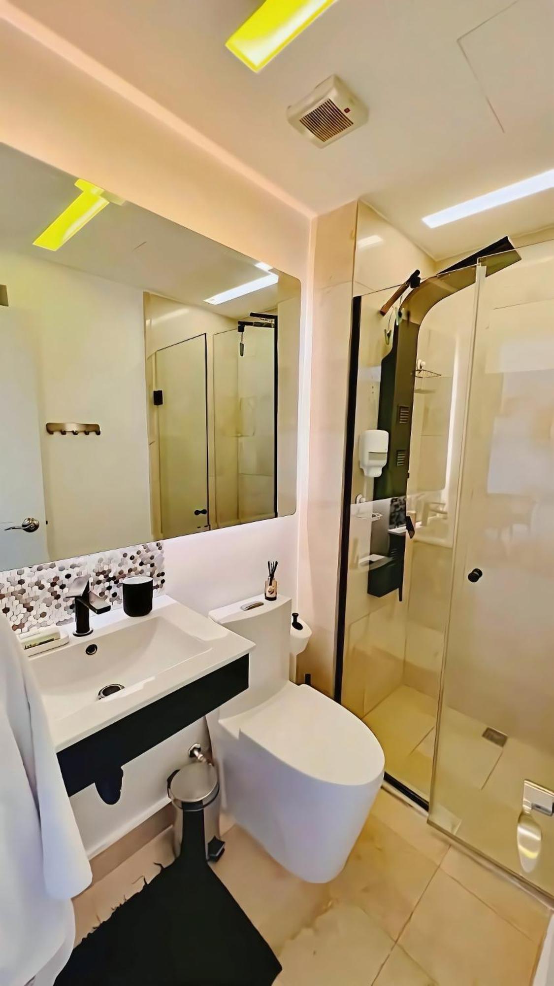 Apartamento Trendy, Airport Trans プンタ・カナ エクステリア 写真